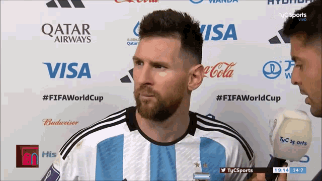 que-mirás-bobo-messi.gif